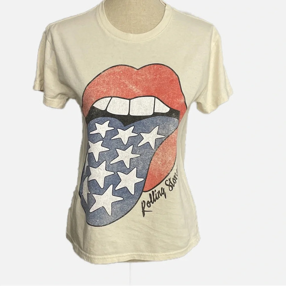 Musidor Tops - Rolling Stones 2023 Musidor Graphic Tee Shirt Size Small Lips Tongue Stars Beige